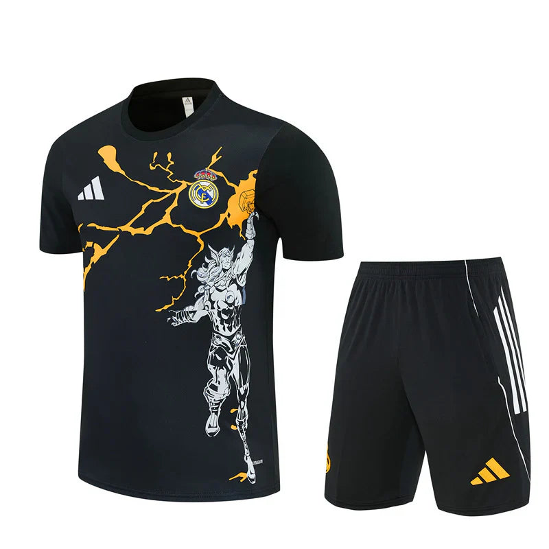 Kids Kit Real Madrid x Marvel 25/26
